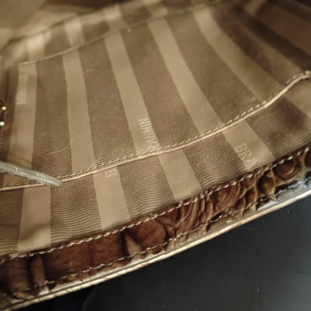 Brahmin Leather Croc Patchwork Shoulder Purse - Picture 6 of 16